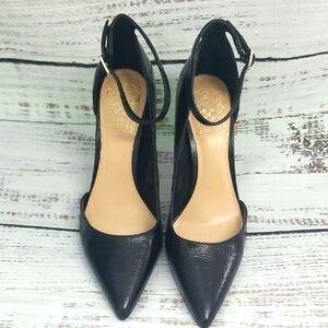 🎉HP🎉Vince Camuto Marbella Black Leather Heels